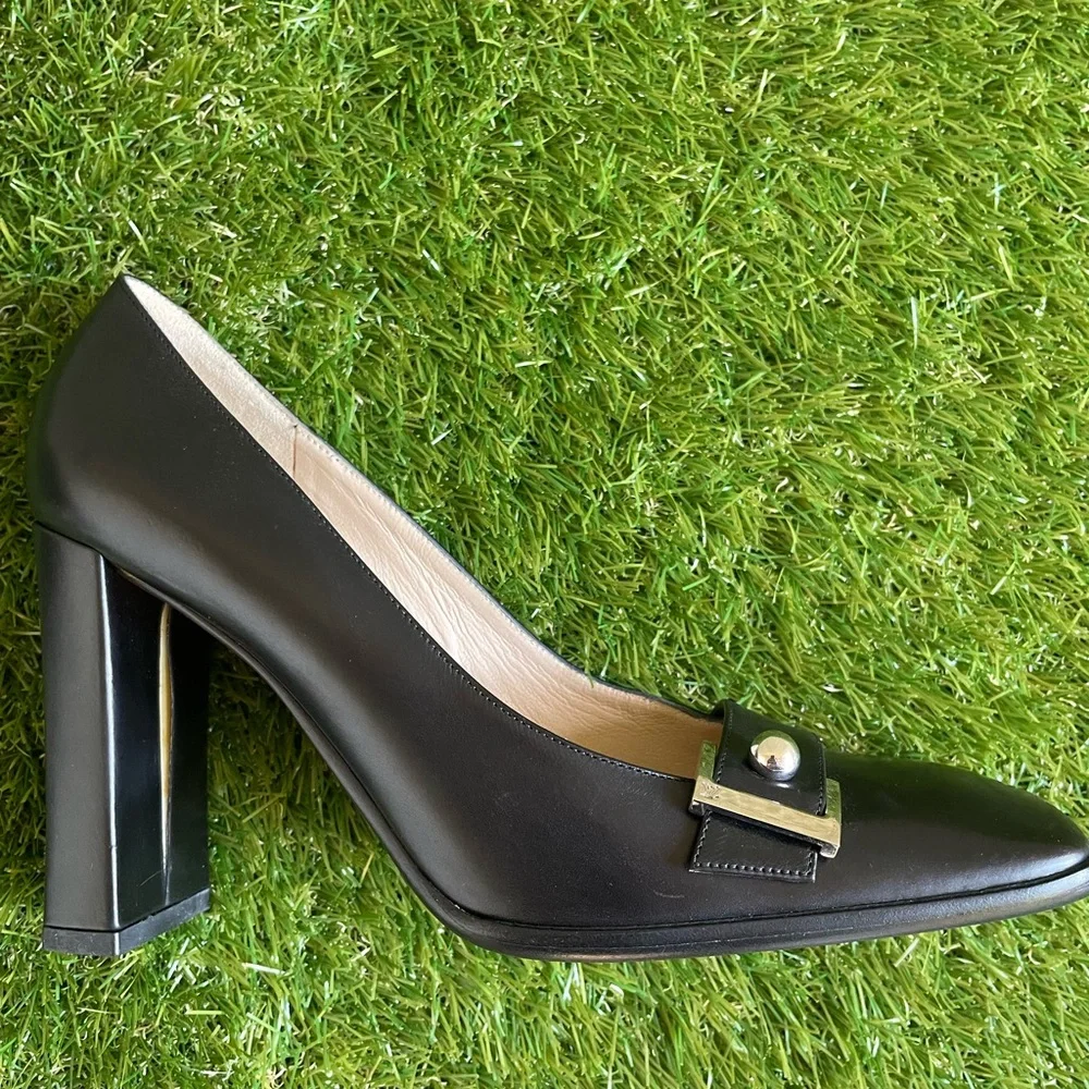 Vintage Louis Vuitton Black Leather Square Toe Heels Size 38 NEW Never Worn